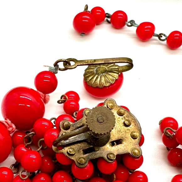 Retro Red Vintage Jewelry lot - Picture 5 of 17